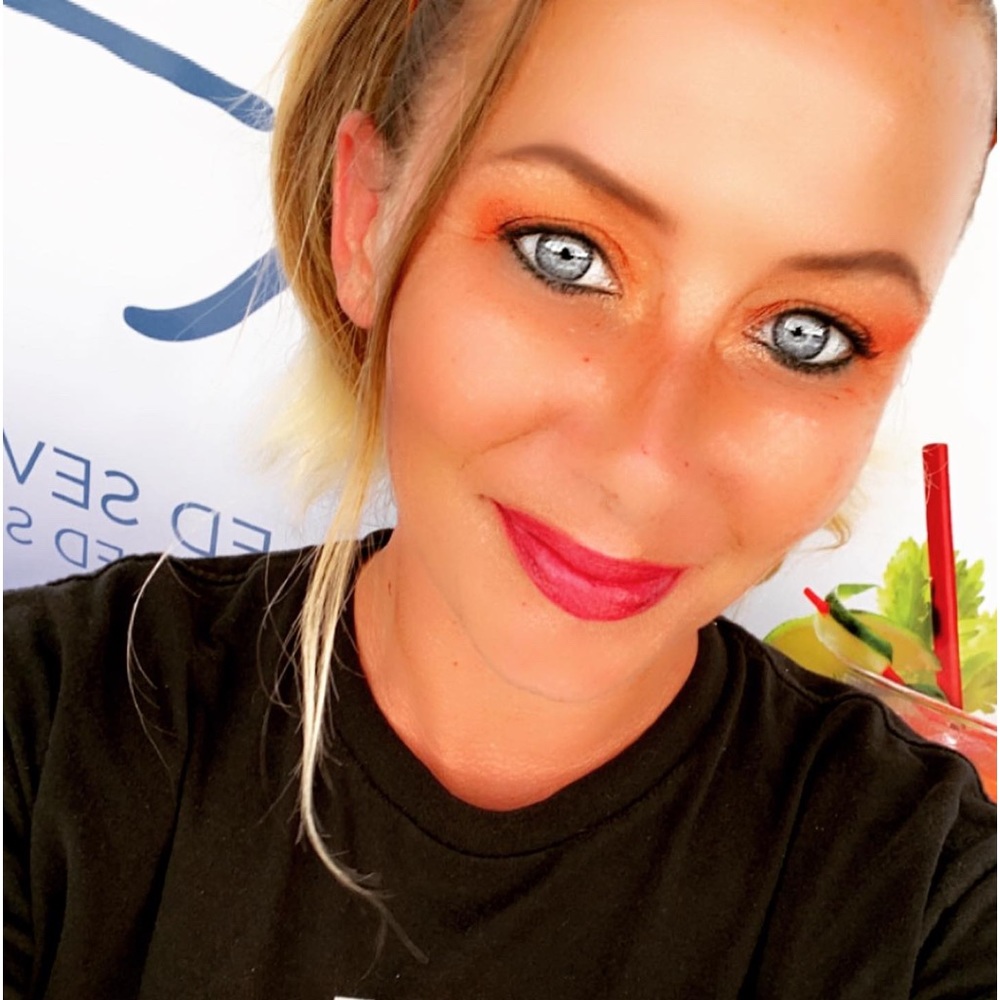 Meet your Posher, Brandi